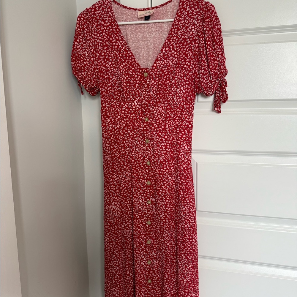 Universal Thread Red Floral Midi Dress